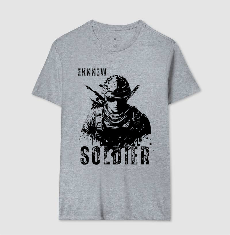 Camiseta Eknnew - Soldier