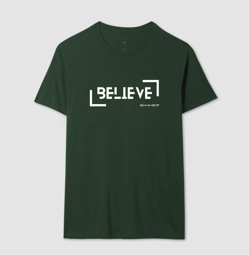 Camiseta Eknnew Masculina (Believe)